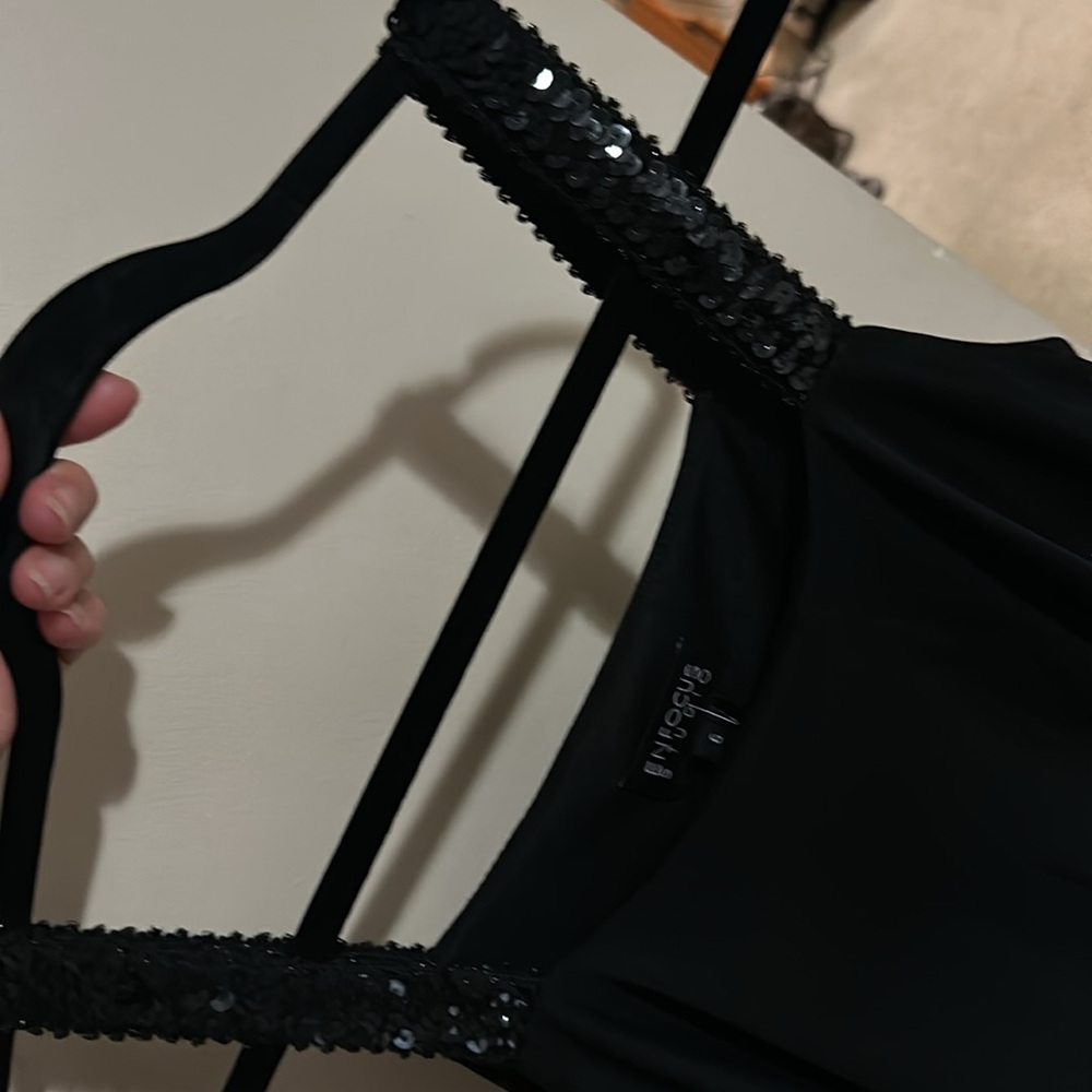 Very cute dress for night out never been worn I got from Ross Va - Picture 4 of 4